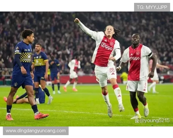 荷甲赛场风云再起豪门争锋新星闪耀掀起绿茵青春风暴